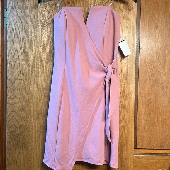 Trixxi Dresses & Skirts - Elegant Pink Wrap Dress